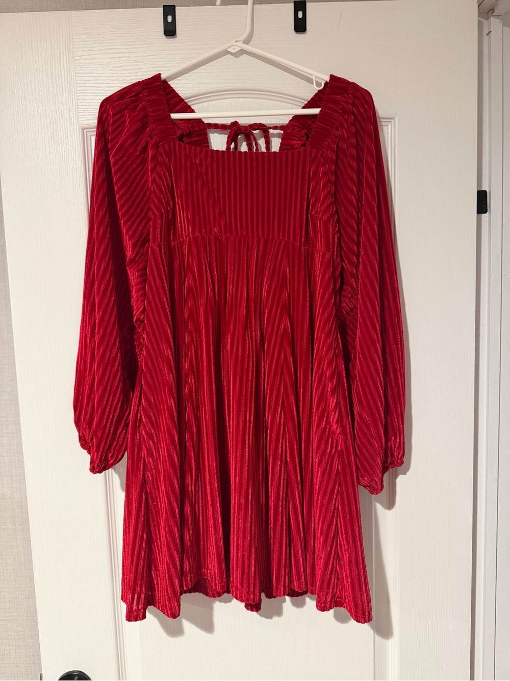 Red Velvet Pleated Long Sleeve Mini Dress